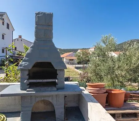 Σπίτι διακοπών House With Pool Lile